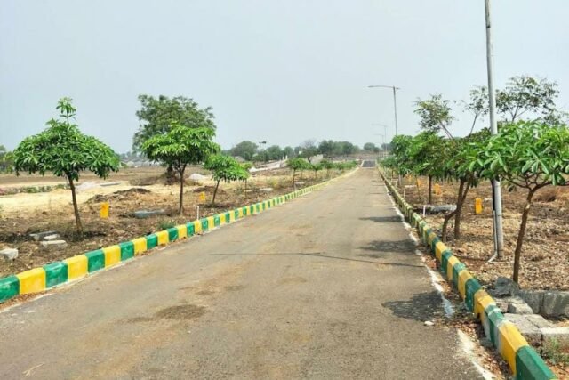 Sukruthi Ananthika -Kondakal